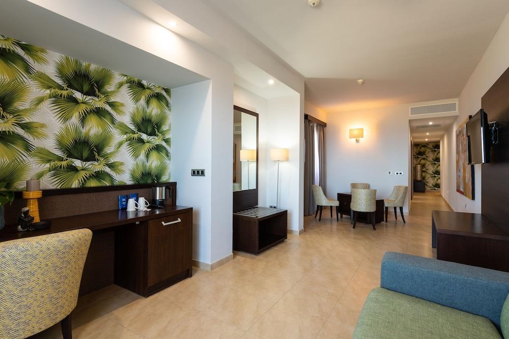 Occidental Roca Negra - Adults Only Hotel 4*